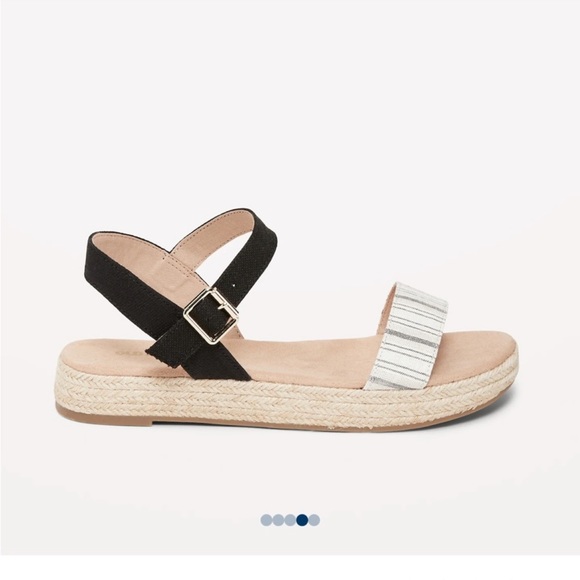 NWT OLD NAVY Linen-Blend Platform Sandals Color: O.n. New Black Stripe SIZE 8 - Picture 5 of 5